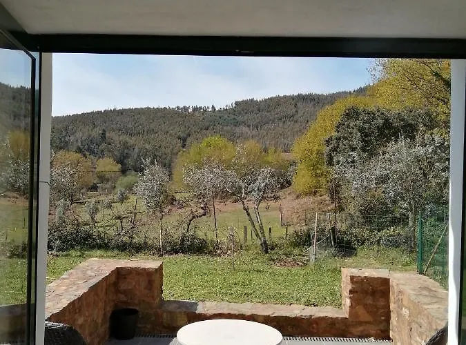 A Quinta Da Colina Adega Каштаньейра-ди-Пера